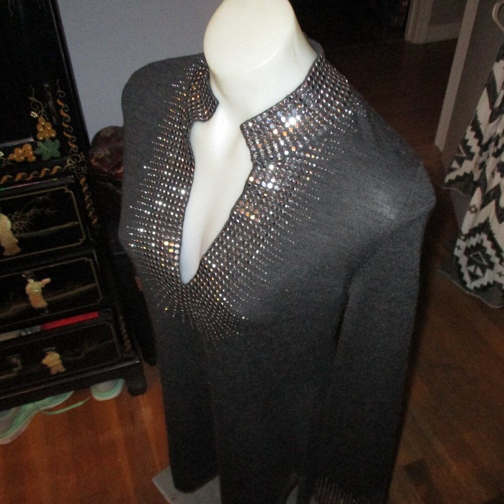 new without tags tory burch gray merino wool sz small gray with studs